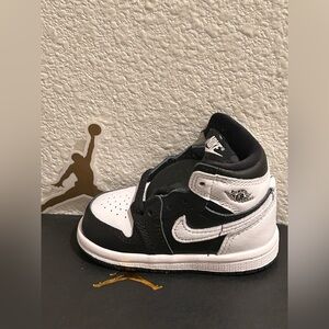 Nike Jordan 1 Retro High OG Black White 2.0 – Toddler Size 4C – New in Box
